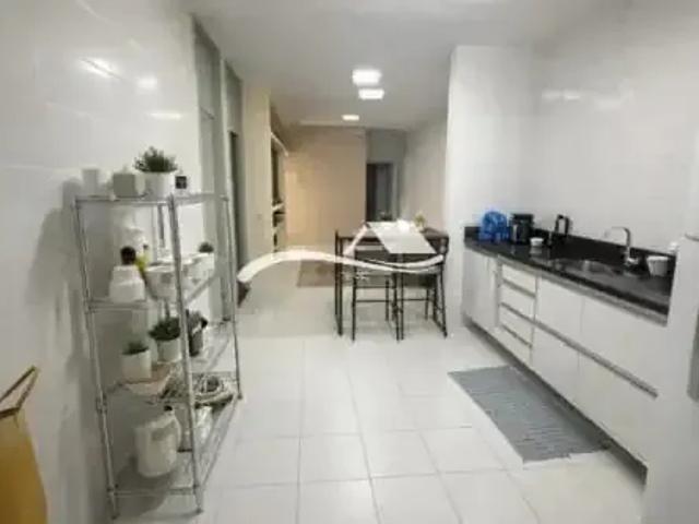 Casa / Sobrado em Condomínio para Venda em Jacareí/SP Jardim Marcondes 3 Quartos