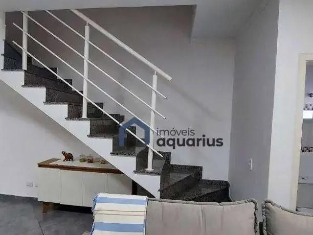 Casa / Sobrado em Condomínio para Venda em Jacareí/SP Jardim Santa Maria 3 Quartos