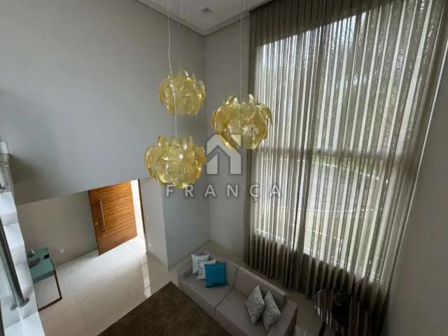 Casa / Sobrado em Condomínio para Venda em Jacareí/SP Jardim Primavera 4 Quartos