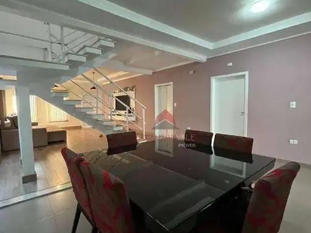 Casa / Sobrado em Condomínio para Venda em Jacareí/SP Loteamento Villa Branca 4 Quartos