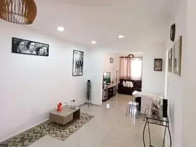 Casa / Sobrado em Condomínio para Venda em Jacareí/SP Loteamento Villa Branca 2 Quartos