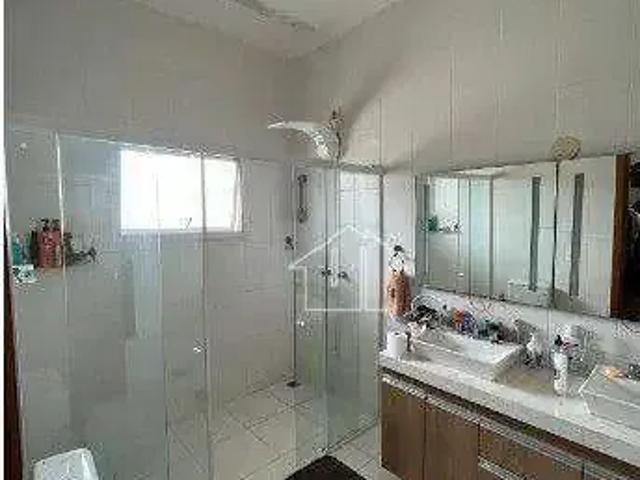 Casa / Sobrado em Condomínio para Venda em Jacareí/SP Loteamento Villa Branca 3 Quartos