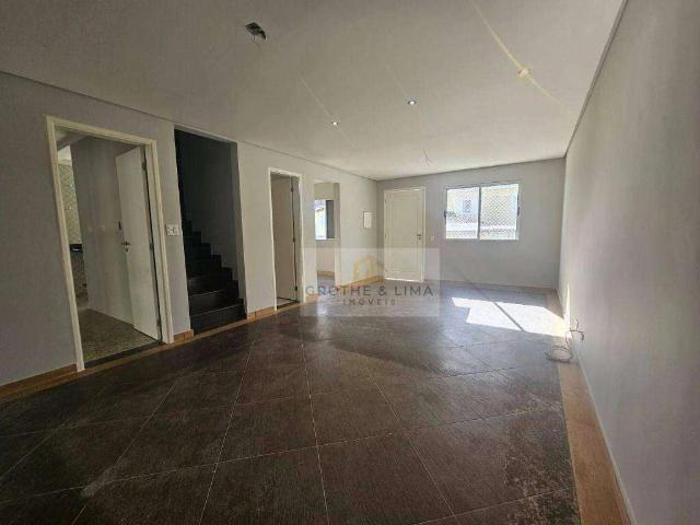 Casa / Sobrado em Condomínio para Venda em Jacareí/SP Loteamento Villa Branca 3 Quartos