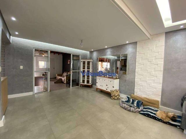 Casa / Sobrado em Condomínio para Venda em Jacareí/SP Loteamento Villa Branca 3 Quartos