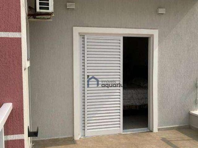 Casa / Sobrado em Condomínio para Venda em Jacareí/SP Parque Califórnia 4 Quartos