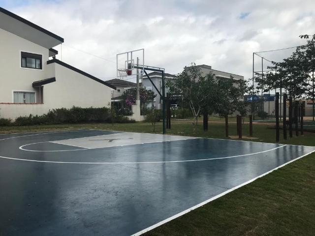 Casa / Sobrado em Condomínio para Venda em Jacareí/SP Parque Califórnia 3 Quartos