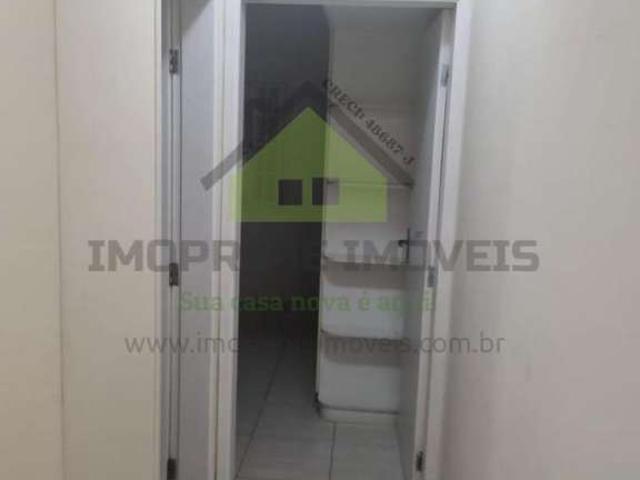 Casa / Sobrado em Condomínio para Venda em Jacareí/SP Parque Brasil 2 Quartos