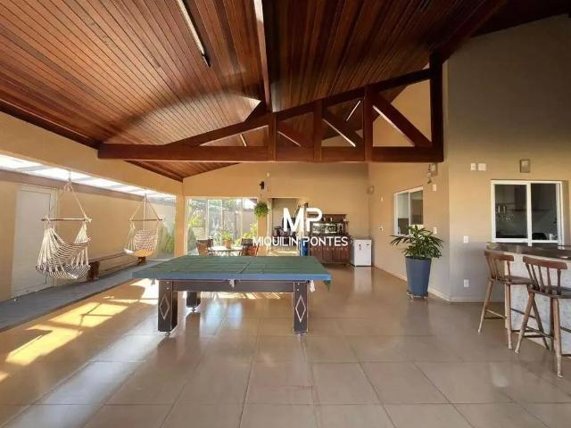 Casa / Sobrado em Condomínio para Venda em Jaboticabal/SP Condomínio Parque dos Girassóis 3 Quartos