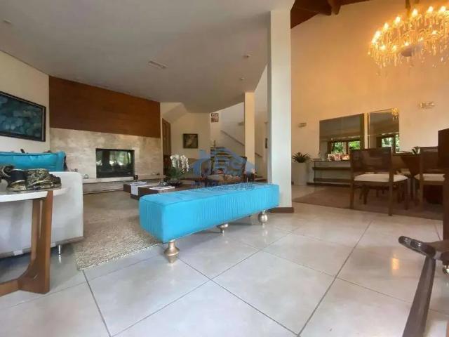 Casa / Sobrado em Condomínio para Venda em Jandira/SP Altos de São Fernando 4 Quartos