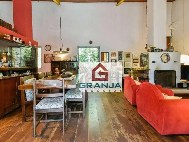 Casa / Sobrado em Condomínio para Venda em Jandira/SP Granja Viana 4 Quartos
