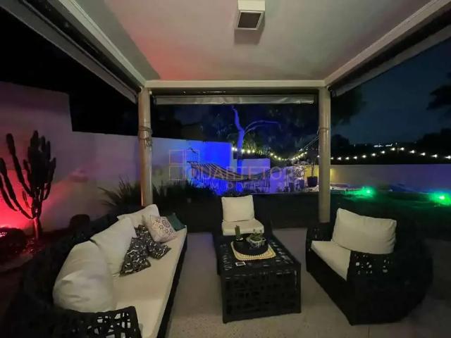 Casa / Sobrado em Condomínio para Venda em Jandira/SP Jardim do Golf I 3 Quartos