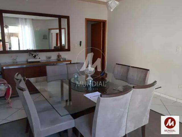 Casa / Sobrado em Condomínio para Venda em Jardinópolis/SP Centro 3 Quartos