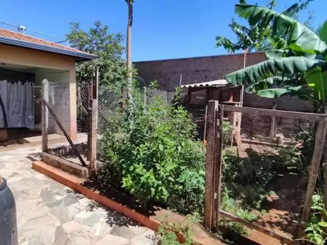 Casa / Sobrado em Condomínio para Venda em Jardinópolis/SP Condomínio Village I 3 Quartos