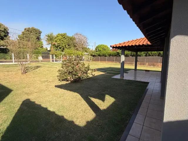 Casa / Sobrado em Condomínio para Venda em Jardinópolis/SP Conjunto Residencial Village Bandeirante II 2 Quartos