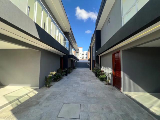 Casa / Sobrado em Condomínio para Venda em João Pessoa/PB Cristo Redentor 3 Quartos