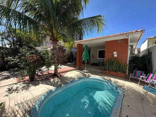 Casa / Sobrado em Condomínio para Venda em João Pessoa/PB Bessa 4 Quartos