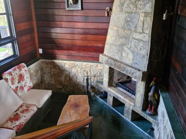 Casa / Sobrado em Condomínio para Venda em Joanópolis/SP Condomínio Porto Danalis 4 Quartos