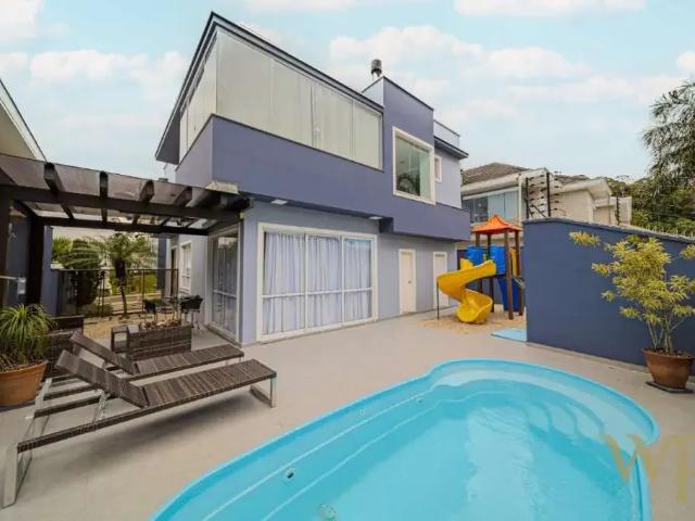 Casa / Sobrado em Condomínio para Venda em Joinville/SC América 3 Quartos