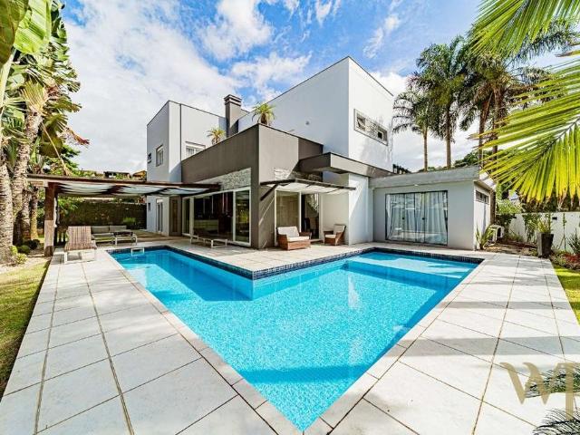 Casa / Sobrado em Condomínio para Venda em Joinville/SC Floresta 4 Quartos