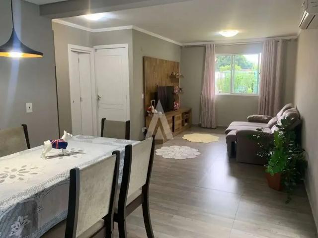 Casa / Sobrado em Condomínio para Venda em Joinville/SC Bom Retiro 3 Quartos