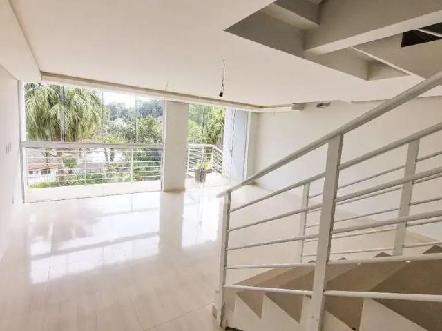 Casa / Sobrado em Condomínio para Venda em Joinville/SC Glória 3 Quartos