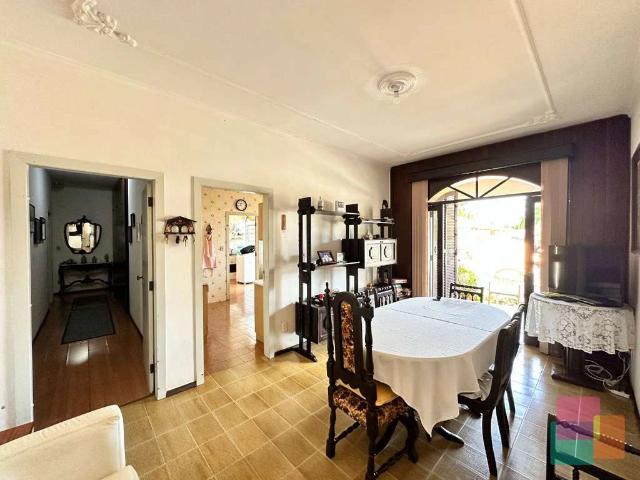Casa / Sobrado em Condomínio para Venda em Joinville/SC Saguaçu 3 Quartos