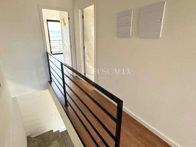 Casa / Sobrado em Condomínio para Venda em Joinville/SC Saguaçu 3 Quartos
