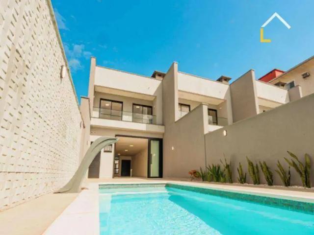 Casa / Sobrado em Condomínio para Venda em Joinville/SC Santo Antônio 3 Quartos