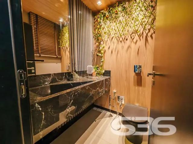 Casa / Sobrado em Condomínio para Venda em Joinville/SC Vila Nova 4 Quartos