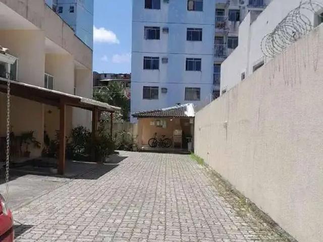Casa / Sobrado em Condomínio para Venda em Lauro de Freitas/BA Vila Praiana 2 Quartos