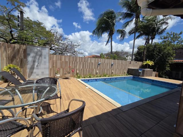 Casa / Sobrado em Condomínio para Venda em Lauro de Freitas/BA Vilas do Atlantico 3 Quartos