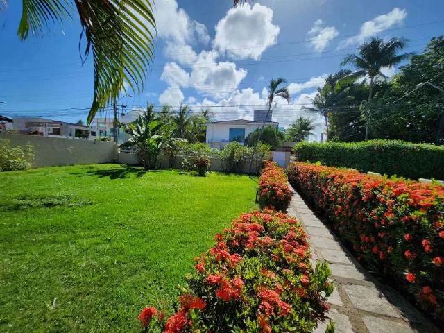 Casa / Sobrado em Condomínio para Venda em Lauro de Freitas/BA Vilas do Atlantico 3 Quartos
