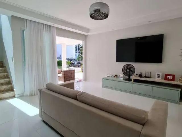 Casa / Sobrado em Condomínio para Venda em Lauro de Freitas/BA Vilas do Atlantico 4 Quartos
