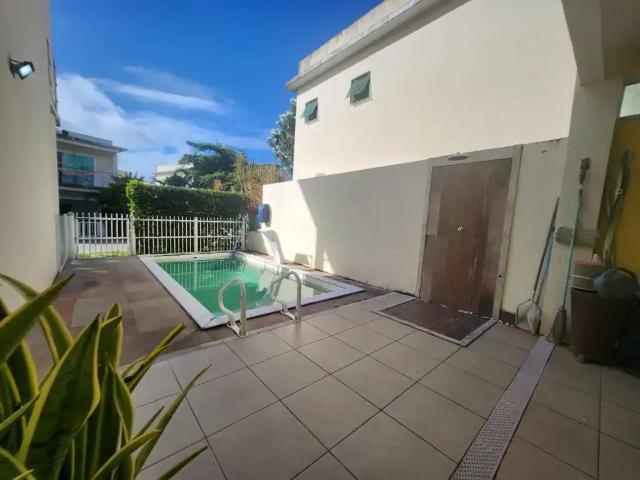 Casa / Sobrado em Condomínio para Venda em Lauro de Freitas/BA Vilas do Atlantico 4 Quartos