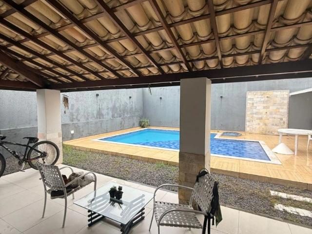 Casa / Sobrado em Condomínio para Venda em Lauro de Freitas/BA Vilas do Atlantico 4 Quartos
