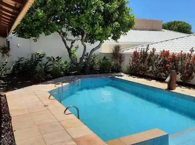Casa / Sobrado em Condomínio para Venda em Lauro de Freitas/BA Vilas do Atlantico 4 Quartos