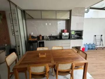 Casa / Sobrado em Condomínio para Venda em Lauro de Freitas/BA Vilas do Atlantico 4 Quartos