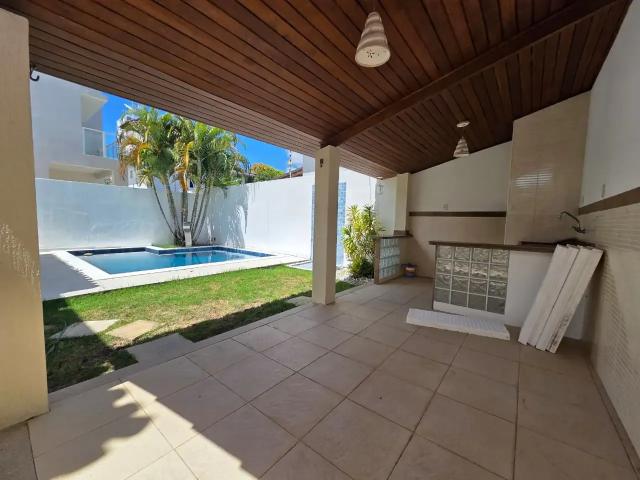Casa / Sobrado em Condomínio para Venda em Lauro de Freitas/BA Vilas do Atlantico 5 Quartos