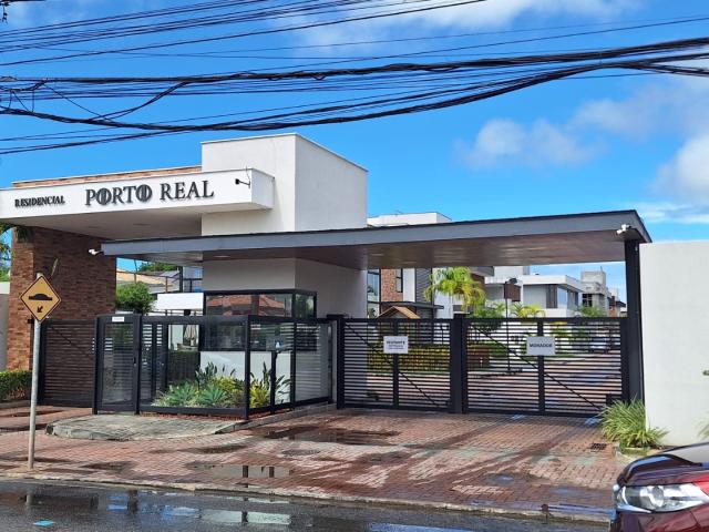 Casa / Sobrado em Condomínio para Venda em Lauro de Freitas/BA Atlântico Norte 4 Quartos