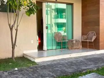 Casa / Sobrado em Condomínio para Venda em Lauro de Freitas/BA Buraquinho 2 Quartos