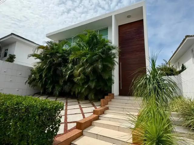 Casa / Sobrado em Condomínio para Venda em Lauro de Freitas/BA Buraquinho 3 Quartos