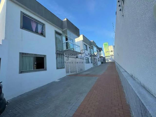 Casa / Sobrado em Condomínio para Venda em Lauro de Freitas/BA Buraquinho 3 Quartos