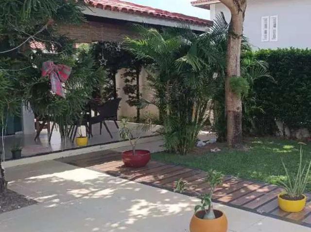 Casa / Sobrado em Condomínio para Venda em Lauro de Freitas/BA Buraquinho 3 Quartos