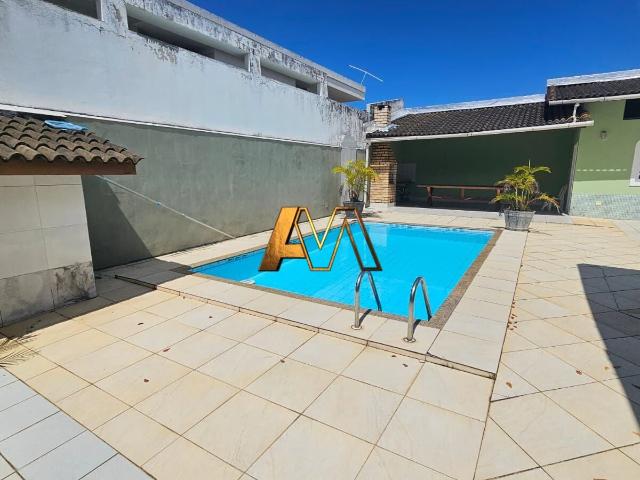 Casa / Sobrado em Condomínio para Venda em Lauro de Freitas/BA Buraquinho 3 Quartos