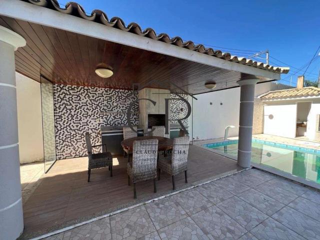 Casa / Sobrado em Condomínio para Venda em Lauro de Freitas/BA Buraquinho 4 Quartos