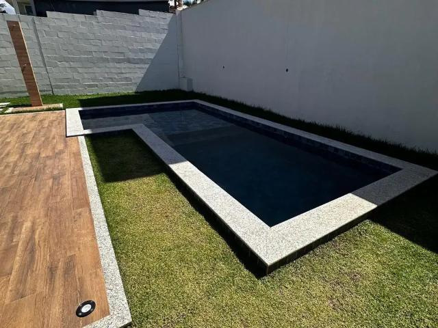 Casa / Sobrado em Condomínio para Venda em Lauro de Freitas/BA Buraquinho 4 Quartos