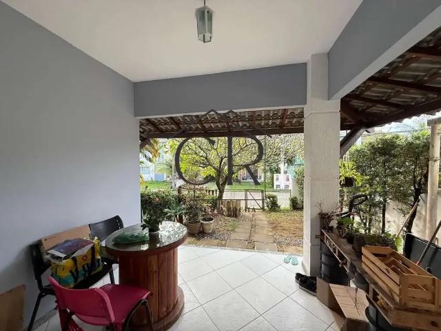 Casa / Sobrado em Condomínio para Venda em Lauro de Freitas/BA Buraquinho 4 Quartos