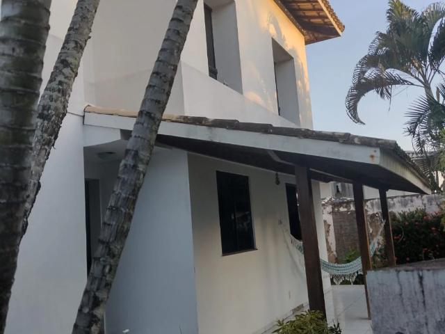 Casa / Sobrado em Condomínio para Venda em Lauro de Freitas/BA Buraquinho 4 Quartos