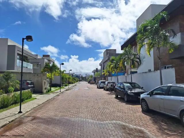 Casa / Sobrado em Condomínio para Venda em Lauro de Freitas/BA Buraquinho 4 Quartos