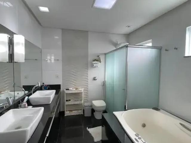Casa / Sobrado em Condomínio para Venda em Lauro de Freitas/BA Buraquinho 4 Quartos